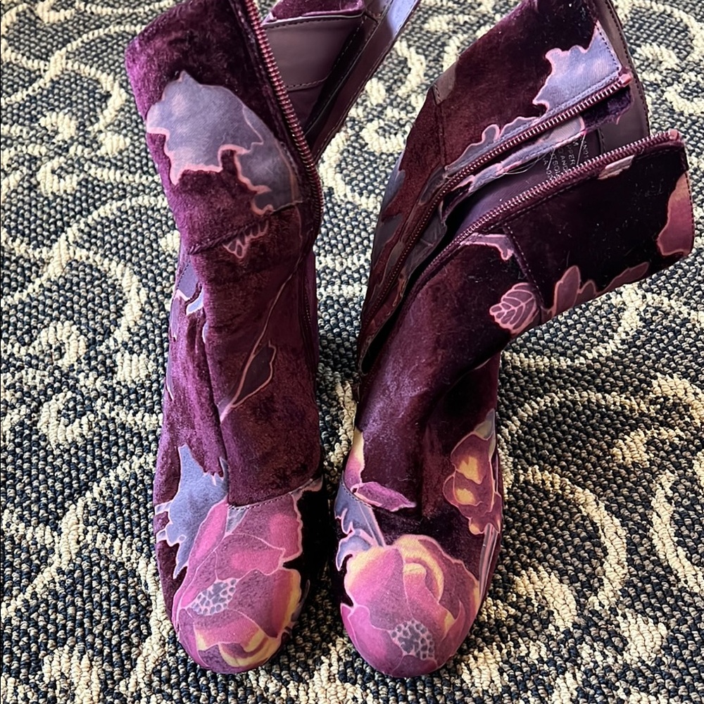 Floral Velvet Ankle Boots - Purple